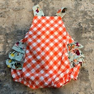 Ricrac & Ruffles  bubble